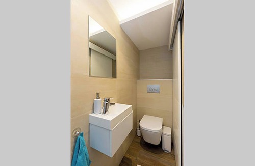 Istvanmezo Apartment | Cozy 2-bedroom apartment with WiFi, AC in charming Budapest