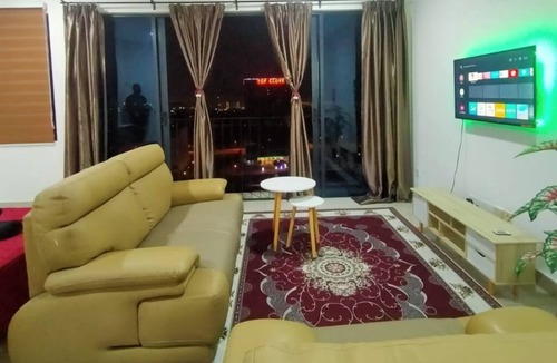 Shah Alam Apartment | Cozy and Relaxed Stay @ P. Daisey Studio Suite @Trefoil