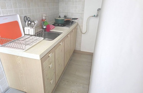 Samjeon-dong Apartment | Cozy home 9 Min to Line 2 & 5 Netflix & Free WiFi