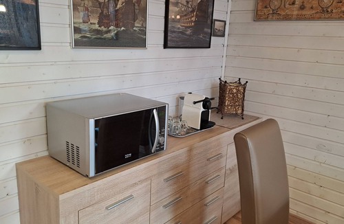 Milmersdorf House | Cozy vacation home on Lake Lübbesee with terrace, garden and jetty on the lake