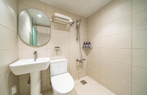 Guri Hotel | Cream Hotel