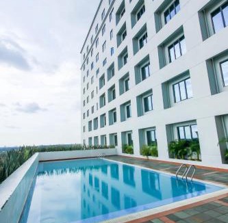 Pelabuhan Klang Hotel | Crystal Crown Hotel Harbour View, Port Klang