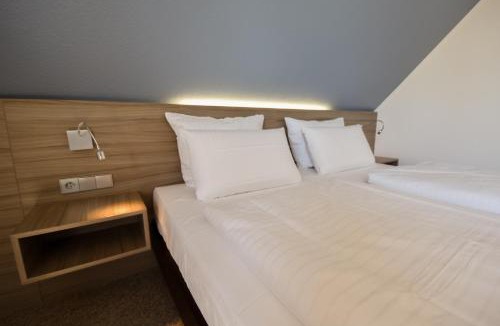 Dorumer Neufeld Hotel | Cuxlandhotel Doppelzimmer 112