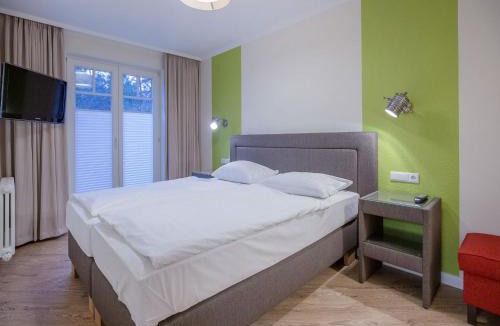 Binz Apartment | Dünenpark Binz - Komfortplus Ferienwohnung mit 1 Schlafzimmer und Terrasse im Erdgeschoss 275
