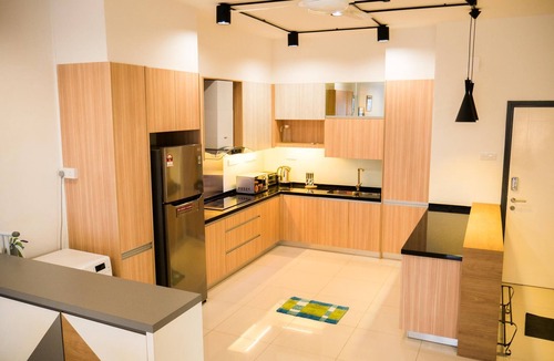 Subang Jaya Apartment | DaMen HomeStay @Subang Jaya USJ 1/Sunway B16*8