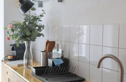 Gesundbrunnen Apartment | DAS STUDIO: Tiny apartment with garden oasis in the middle of Berlin
