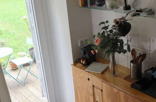 Gesundbrunnen Apartment | DAS STUDIO: Tiny apartment with garden oasis in the middle of Berlin