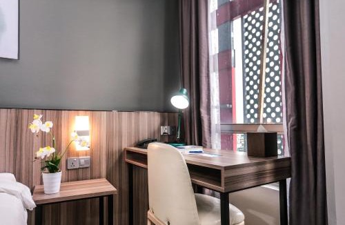 Pudu Hotel | Days Hotel & Suites by Wyndham KL - Chan Sow Lin MRT or LRT