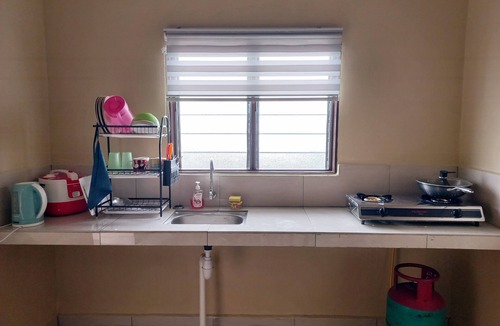 Shah Alam House | DC Garden Homestay 5 with Netflix, WiFi & Private Balcony in Shah Alam