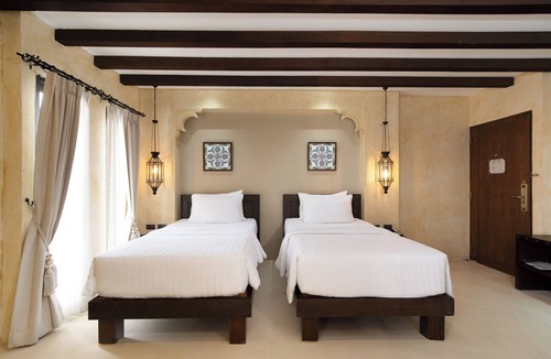 Talat Yot Hotel | Dewan Bangkok