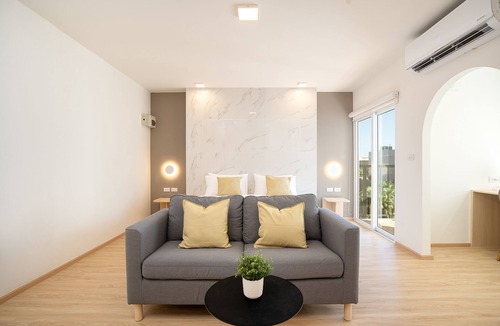 Suan Luang Hotel | Diya Hotel Bangkok