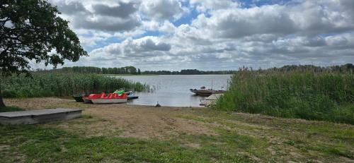 Swietajno Apartment | Domek nad jeziorem Weekend