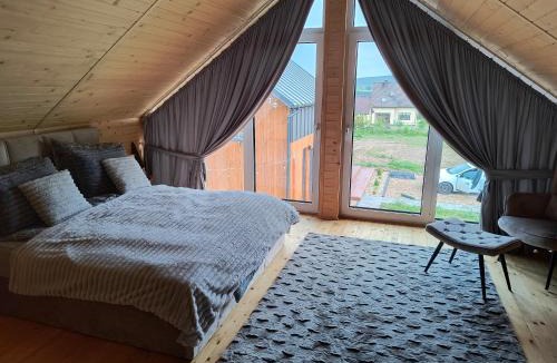 Checiny House | Domki między Zamkiem a Rajem