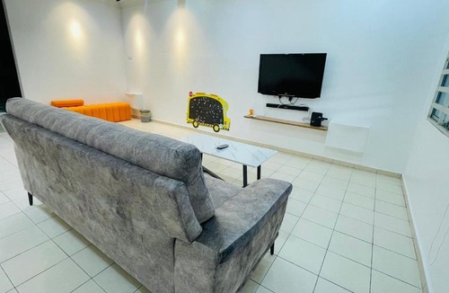 Seremban House | EE Summer Guest House 3.0
