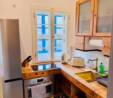 Bitterfeld Apartment | Eiszeit