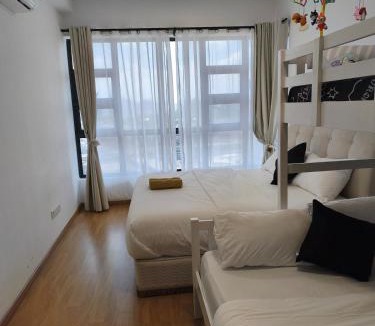 Taman Pertama Apartment | EkoCheras Luxury Stay baby play Free Karaoke&Sauna