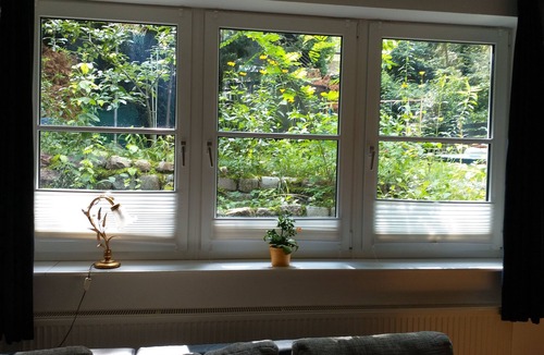 Frohnau Apartment | Elno's Feriendomizil/Also suitable for fitters