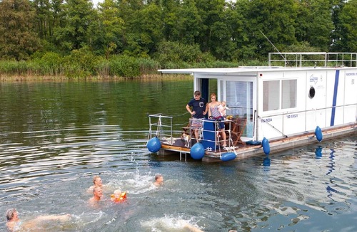 Priepert Boat Rental | Febomobil 990 - license-free houseboat - KUHNLE-TOURS Priepert