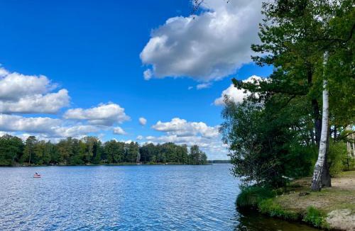Prieros Apartment | Ferienapartment am See mit Kajak SUP Verleih