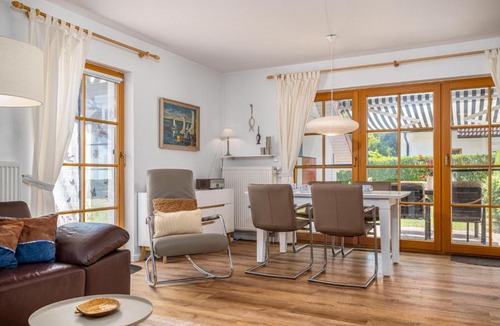 Zingst House | Ferienpark Freesenbruch Reihenhaus 6 - Delfin