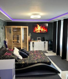 Stadtkern Apartment | Ferienwohnung SPA Delluxe Essen
