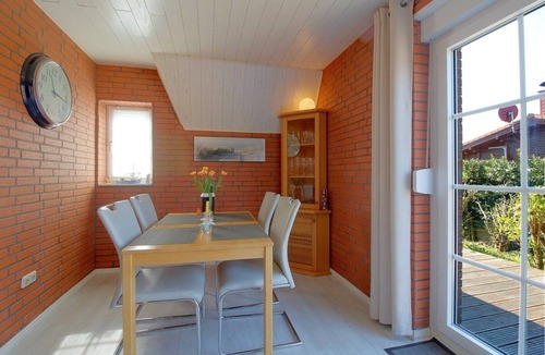 Neufeld House | For 4 guests with 80m² in Spieka-Neufeld (308553)
