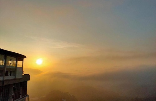 Genting Highlands Apartment | Genting Windmill Upon Hills Swiss Garden 云顶高原半山度假屋