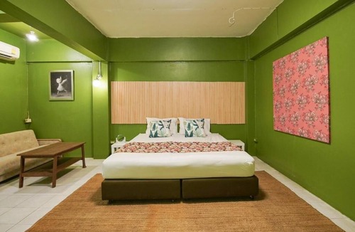 Wang Burapha Phirom Hotel | GO INN The Grand Palace