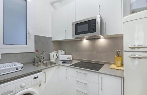 el Camp d'en Grassot i Gracia Nova Apartment | Great apartment in Sagrada Familia with Balcony