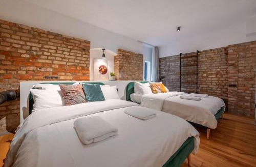 Weissensee Apartment | Group Stay Loft Duplex -130sqm- near Antonplatz