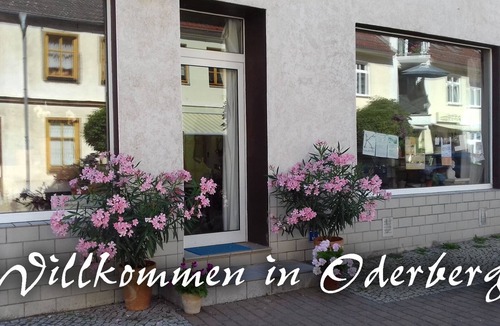 Oderberg Apartment | Guest apartment in the Künstlerhaus Johanna Martin