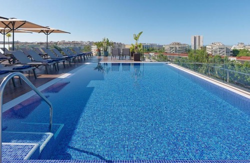 Salou City Centre Hotel | H10 Vintage Salou - Adults Only