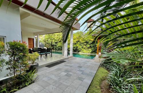 Sunset Road Villa | Harmoni Villa Plawa