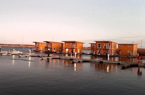 Ostvorpommern Boat Rental | Hausboot in Kroeslin am Bodden
