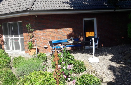 Ochtmissen Apartment | High-quality-modern, approx 65sqm, gr. Garden, exclusive equipment, wirkl. gr. bathroom
