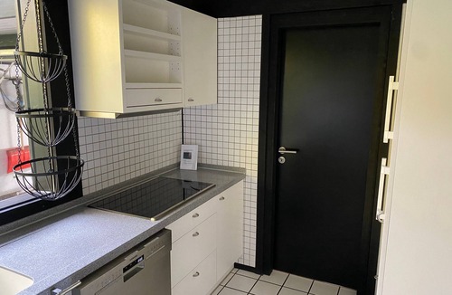 Kagel House | Holiday Home 'Mit Ruhe Wasser Licht' with Private Terrace, Private Garden and Wi-Fi