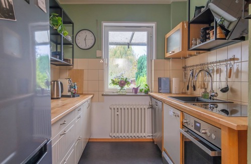 Ricklingen House | Home port: Hanover; large house with a pool, sauna, and beautiful garden