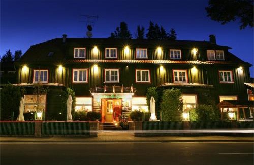 Elend Hotel | Hotel Grüne Tanne Mandelholz