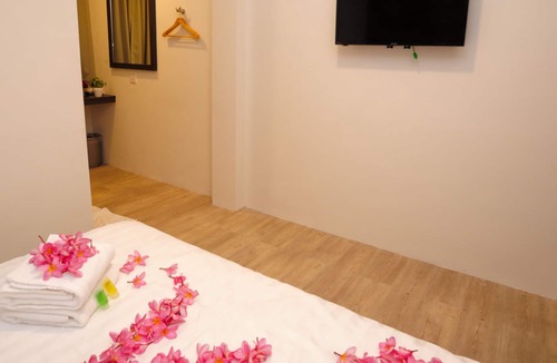 Taman Pertama Hotel | Hotel Mezzo