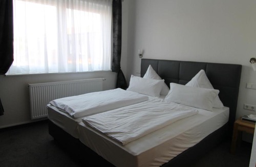 Wolfsburg Hotel | Hotel & Restaurant Blume