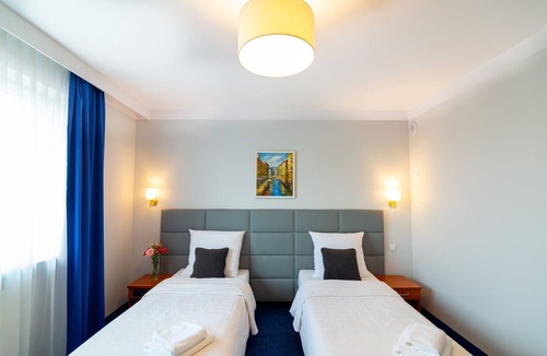Bolszewo Hotel | Hotel Victoria