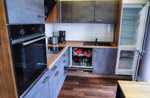 Greppin Apartment | HT Apartment No2Feel Like Home