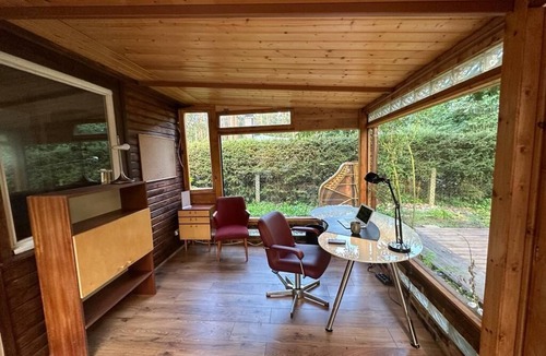 Dahme/Mark Cabin | Idyllisches Refugium am See mit Eigenem Garten für Erholung und Arbeit