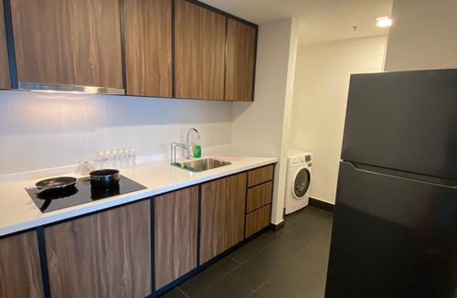 Maluri Apartment | 假期聚會民宿 Homestay KL Cheras Modern Suite @ UNA Serviced Apartment