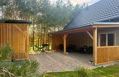 Sulecki Borek House | KASZUBY Oliwkowy domek Niesiołowice na Kaszubach Balia z Jacuzzi Jeziora lasy