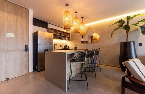 Lalinde Apartment | - ¡ King Bed with Private Jacuzzi in Heart of Poblado ! -