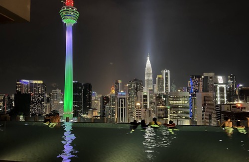 Bukit Bintang Apartment | KLCC VIEW, 5mins To KL TOWER.