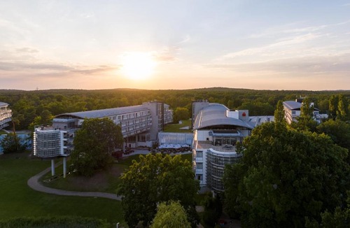 Potsdam West Hotel | Kongresshotel Potsdam am Templiner See