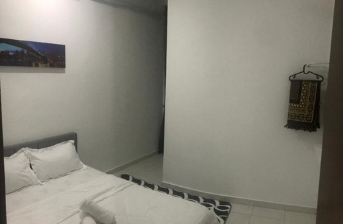 Kuantan House | kota sas USA homestay