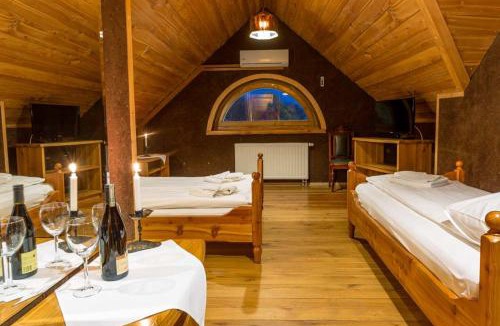 Myslenice Hotel | Krakowiacy i Górale